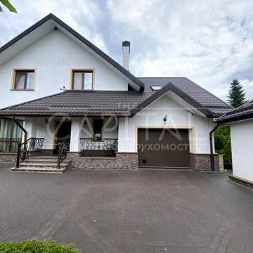 Обухівський