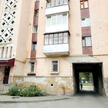 Трикімнатна квартира по вул. Крушельницької 1а, м.Тернопіль