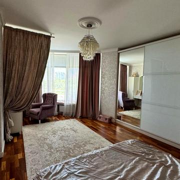 Шевченка просп., 12/2