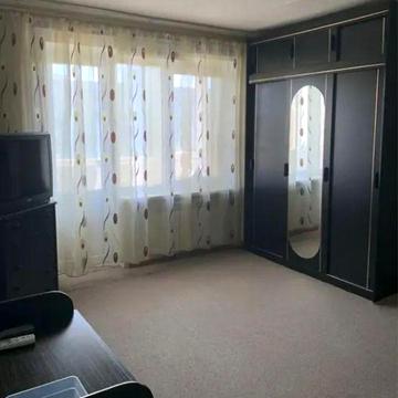 Продам  1-квартиру вул. Полігонна 18А