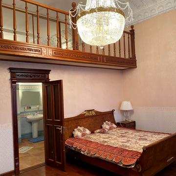 Грецька вул., 11