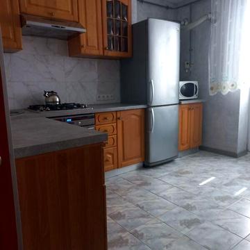 Продаж 1к Квартира Теплична вулиця ЖК Петровский обновленный