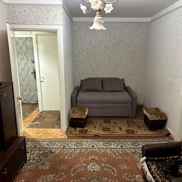 Ушинського вул., 12