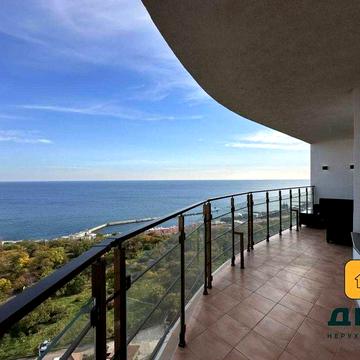 45 Жемчужина.Аркадия ,Каманина,Терасса 37м, Прятой вид на море.