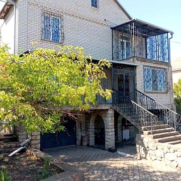 Продам уютный дом по улице Владимира Михайличенко