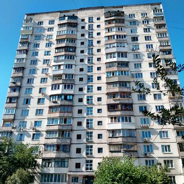 Санаторна вул., 27