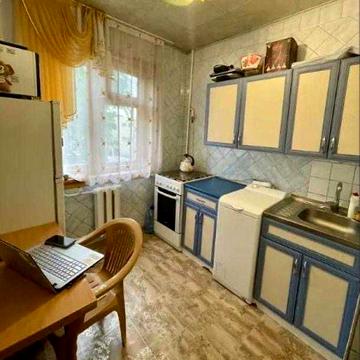 Продам 2к.квартиру на Новых Домах .Пр.Героев Харькова 192\2