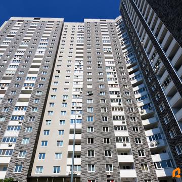 Коноплянська вул., 22