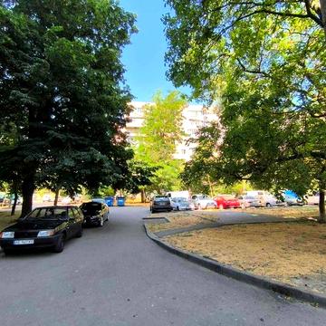 Продам 1ком.гостинка с ремонтом пр.Ак.Глушко/пл.Деревянко