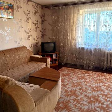 Народицька вул., 15