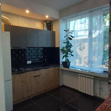 Продаж 1к Квартира Соборний проспект