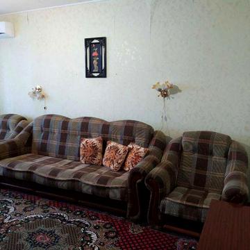 Героїв України вул. (Героїв Сталінграду), 16