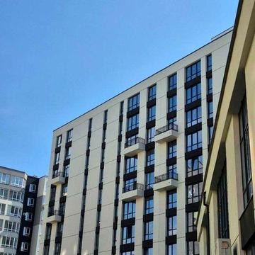 Продаж 1к просторої двосторонньої квартири