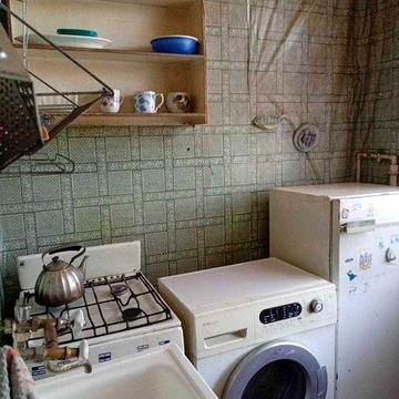 Продам 2- х комн кв ,метро ХТЗ ,Индустриальный 25 ,кирпичный дом 18000