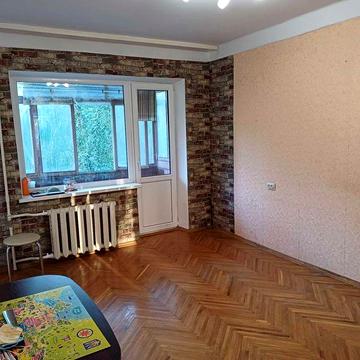 Продам 2-к квартиру, ул. Стеценка, 2, Нивки