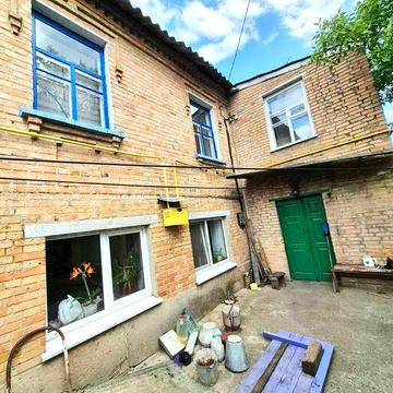 Терміново продам будинок 81 м2 в центрі Кущівки. Торг!