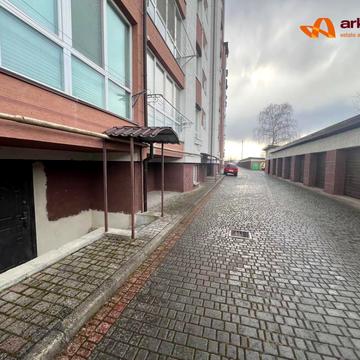 Слобідська вул., 30