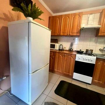 Оренда 1-кімнатної квартири з садом на вул. Загірна