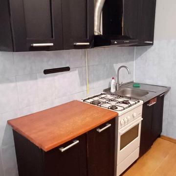 Відінська вул., 27