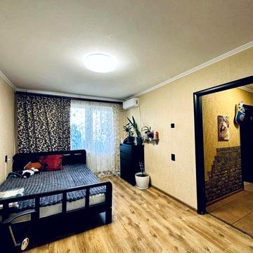 Продам 2-ком. кв. в Одессе на ул.Капитана Кузнецова (3-204-650)