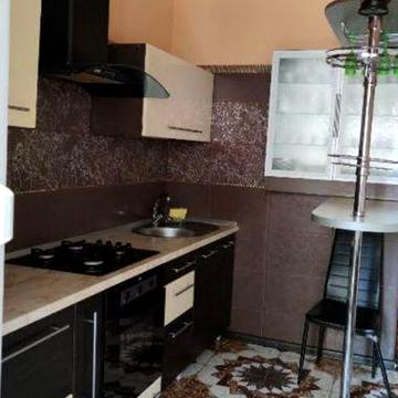 Сдаётся долгосрочно 1 ком квартира на Заболотного Сахарова