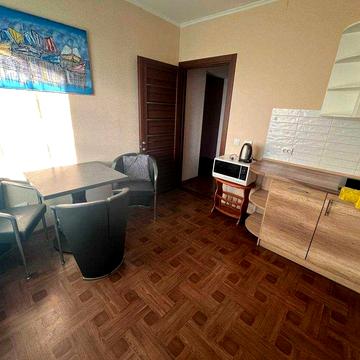 ЖК Вудсторія біля метро 50м2 1-к