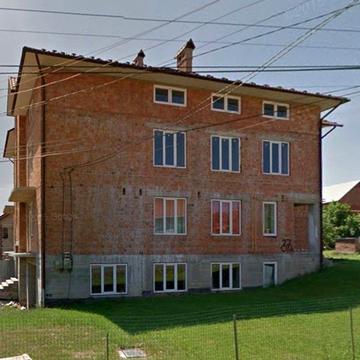 Квартира/пентхаус в клубному будинку