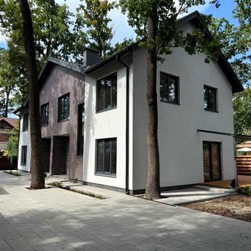 Дуплекс просторий 120м2, поруч з парком, центр міста Буча