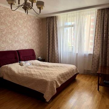 1к кв. Вул. Мейтуса, метро Виставковий центр