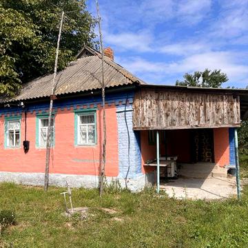 Продаж будинка біля ріки