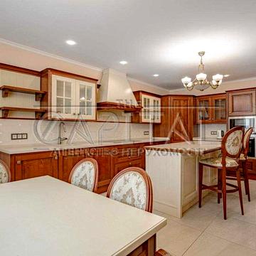 Продаж / Квартира / 150 м2 / Дарницький район / вул Єлизавети Чавдар 2