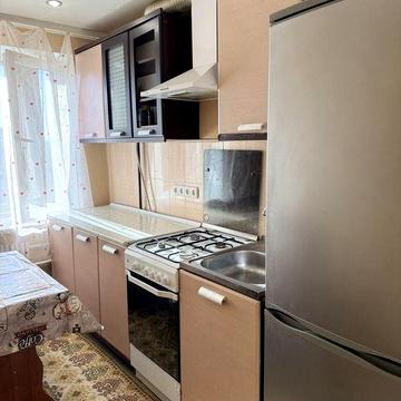 Здам 2к квартиру на Ж|М Покровський