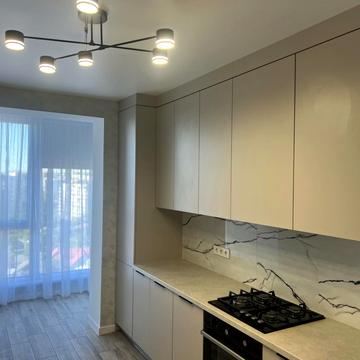 Проскурівська вул., 10/4