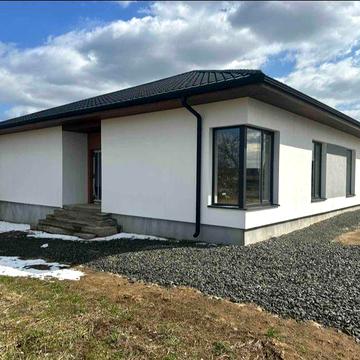 Будинок -дуплекс 74кв.м 45000$