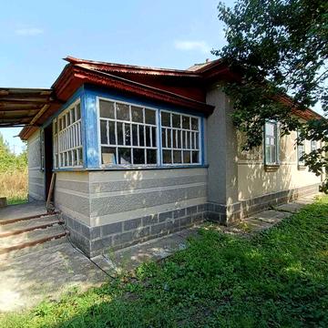 Два Будинку за ціною Одного, центр с.Мелесівка!