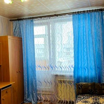 Продам, 1-Км.Кв. метро Студенческая, ул. Валентиновская.