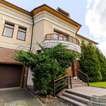 вул. Павла Загребельного