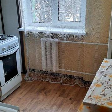 Аренда  2к,Сірожупанників( Сєрова),Райдужний, Перова