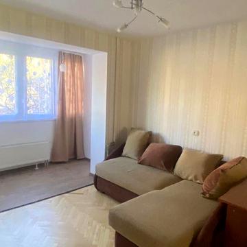 Митрофана Довнар-Запольського вул., 6