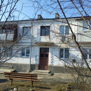 Продам трьох кімнатну квартиру