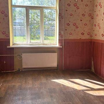 Продам 1-но ком  гостинку  ТЦ Французский бульвар