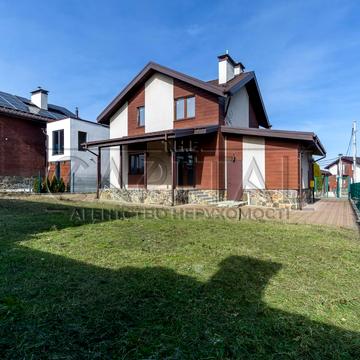 Квітнева вул.