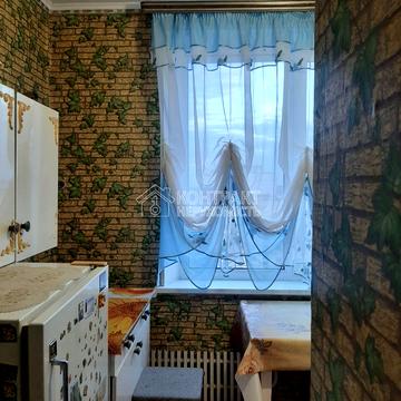 Амосова вул. (Корчагінців), 36