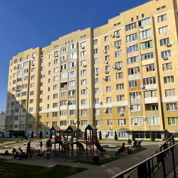 Роксоляни вул., 43б