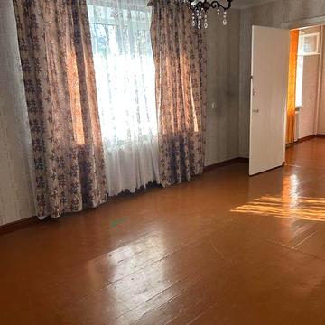 Продам 3-х кім. квартиру по вул. І. Мазепи