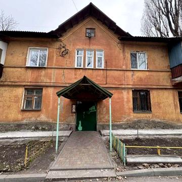 Продам 2к квартиру на пр-ті Івана Мазепи