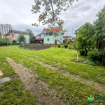 Бельведерська вул.