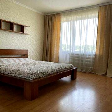 Продаж 3 кім. квартири в цегляному будинку