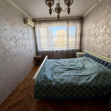 Оренда 3 к кв, центр, проспект Науки, 19-б