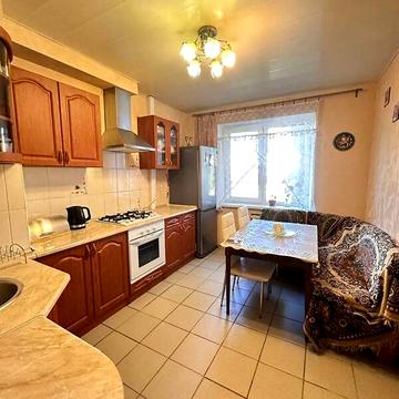 Продаж 3к Квартира Героїв проспект